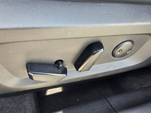 Used 2023 Mitsubishi Outlander SE FWD image 20