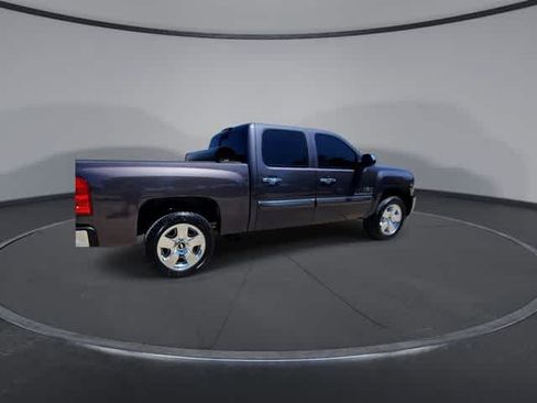 Used 2010 Chevrolet Silverado 1500 LT w/ Texas Edition RWD image 8