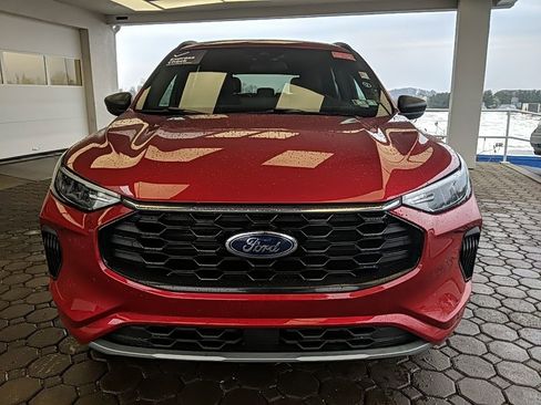 Used 2024 Ford Escape ST-Line w/ Tech Pack #1 image 2