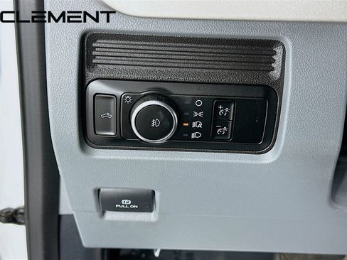 Used 2024 Ford F350 XLT AWD/4WD image 13
