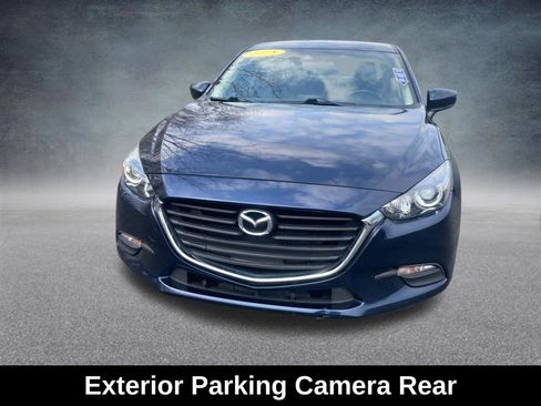 Used 2018 MAZDA MAZDA3 Touring image 10