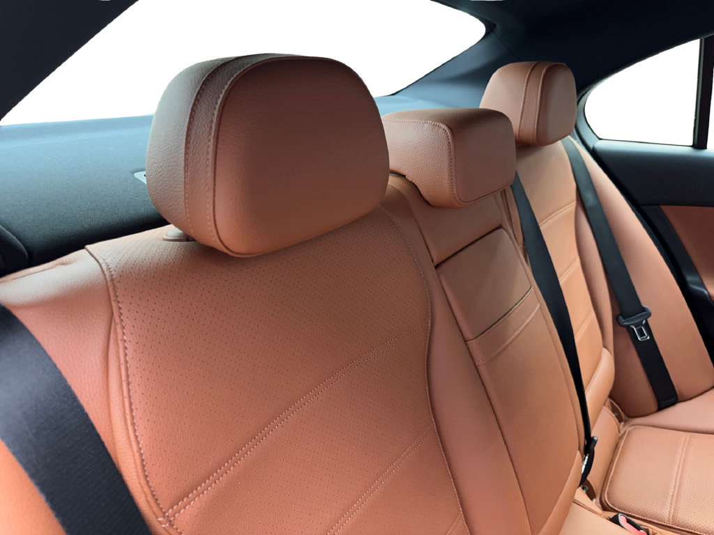 Used 2022 Mercedes-Benz C 300 Sedan image 40