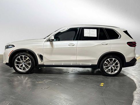 Used 2024 BMW X5 xDrive40i AWD/4WD image 6