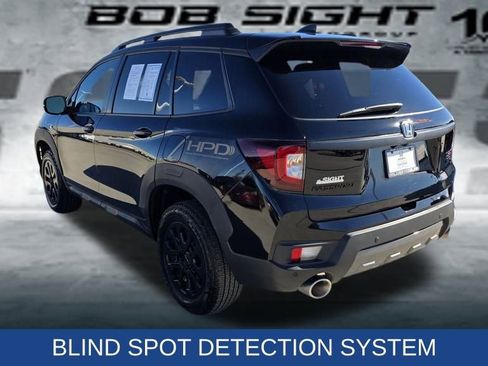 Used 2023 Honda Passport TrailSport image 4