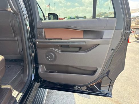 Used 2024 Ford Expedition Max King Ranch AWD/4WD image 38