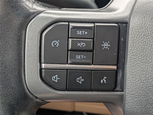 Used 2023 Ford F150 Lariat w/ FX4 Off-Road Package image 28