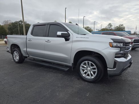 Used 2020 Chevrolet Silverado 1500 LT w/ All-Star Edition image 2
