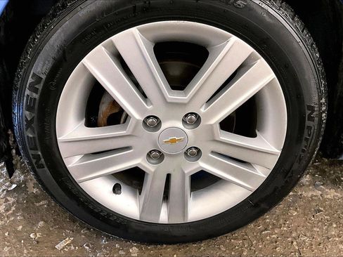 Used 2014 Chevrolet Spark LT image 9