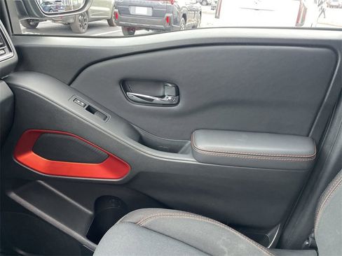 Used 2022 Nissan Frontier Pro-X image 20