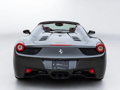 Used 2013 Ferrari 458 Spider RWD image 7