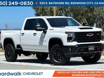 New 2026 Chevrolet Silverado 2500 ZR2 w/ LPO, Dark Essentials Package