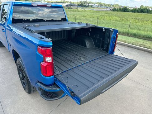 Used 2023 Chevrolet Silverado 1500 RST AWD/4WD image 23