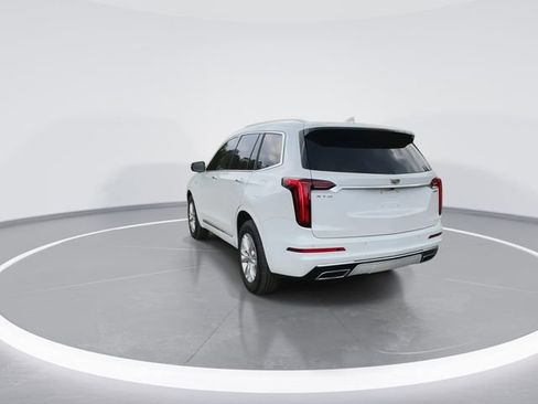 Used 2024 Cadillac XT6 Luxury FWD image 9