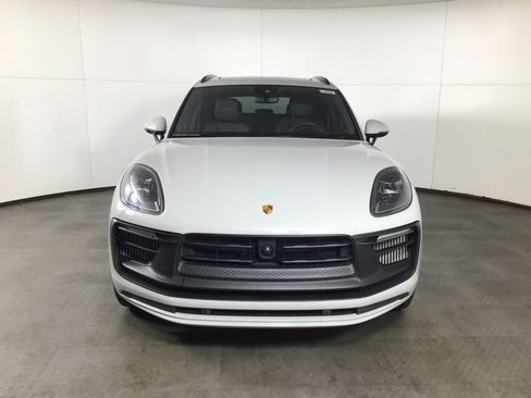 Certified 2023 Porsche Macan GTS w/ Sport Chrono Package AWD/4WD image 10