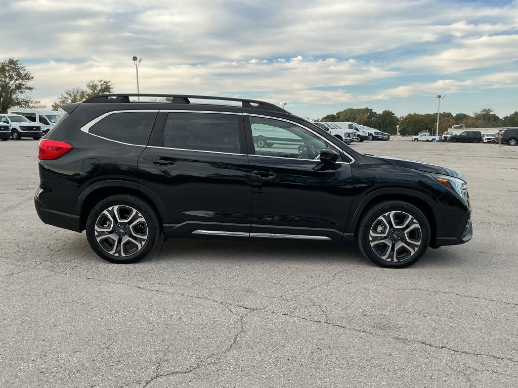 Used 2024 Subaru Outback Limited AWD/4WD image 8
