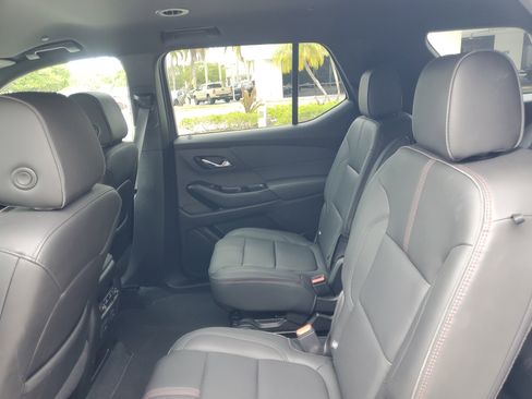 Used 2023 Chevrolet Traverse RS image 14