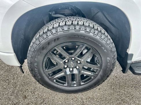 Certified 2024 Chevrolet Silverado 1500 RST w/ Convenience Package II AWD/4WD image 32