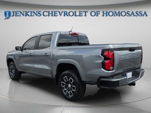 Used 2024 Chevrolet Colorado LT w/ LT Convenience Package III RWD image 7