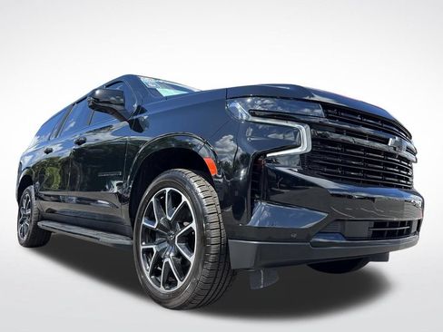 Used 2023 Chevrolet Suburban RST w/ Luxury Package AWD/4WD image 78