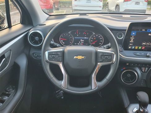 Used 2023 Chevrolet Blazer LT image 22