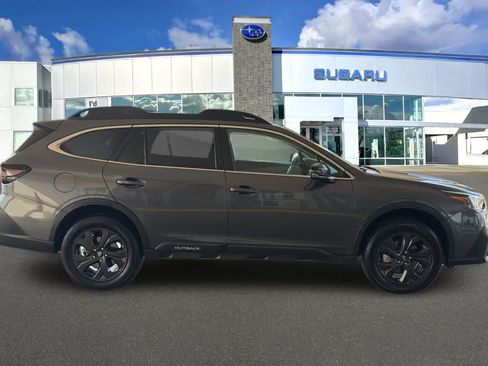 Used 2022 Subaru Outback Onyx Edition XT AWD/4WD image 6