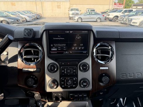 Used 2015 Ford F250 Lariat w/ Chrome Package AWD/4WD image 16