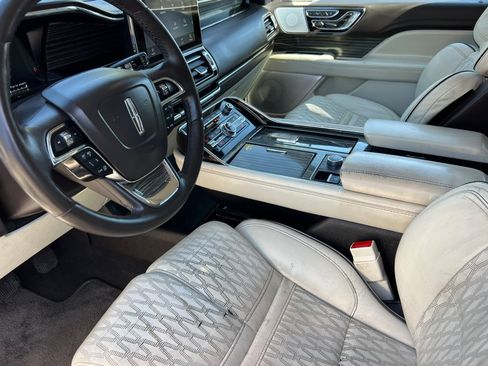 Used 2021 Lincoln Navigator L Black Label AWD/4WD image 10