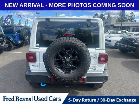 Used 2024 Jeep Wrangler Unlimited AWD/4WD image 6