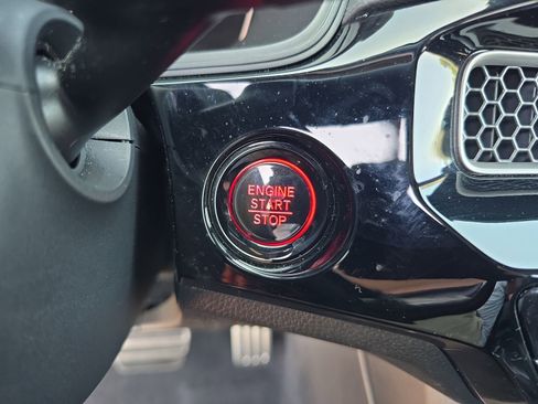 Certified 2025 Honda Civic Sport image 24