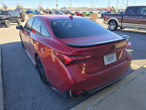 Used 2020 Toyota Avalon TRD image 6