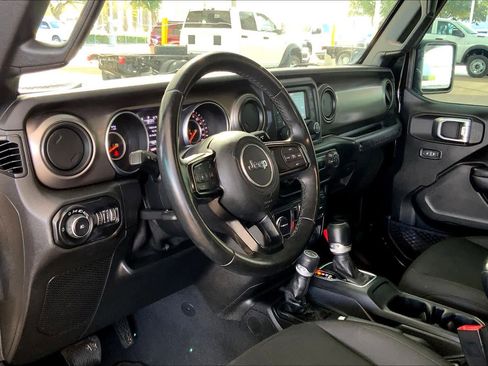 Used 2020 Jeep Wrangler Sport image 33