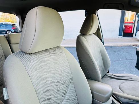 Used 2012 Toyota RAV4 4WD image 15