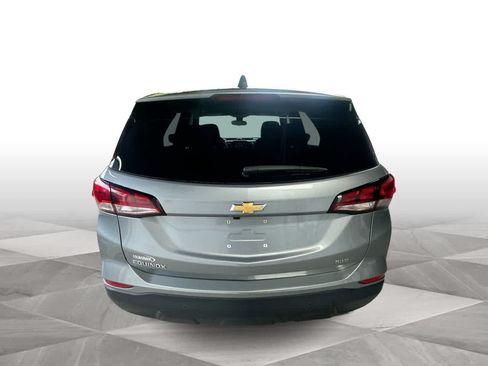 Used 2024 Chevrolet Equinox LS w/ LS Convenience Package AWD/4WD image 7