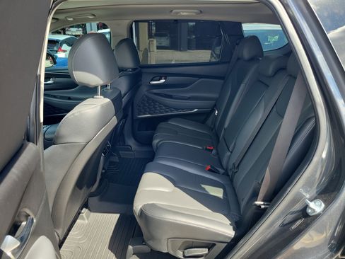 Used 2023 Hyundai Santa Fe SEL w/ Premium Package FWD image 16