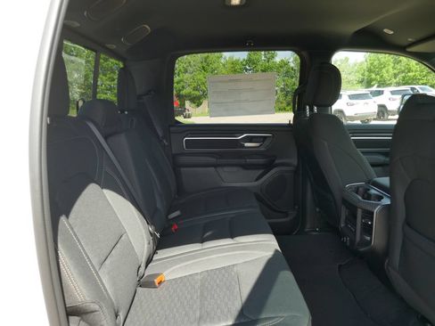 New 2026 RAM 1500 Big Horn AWD/4WD image 13