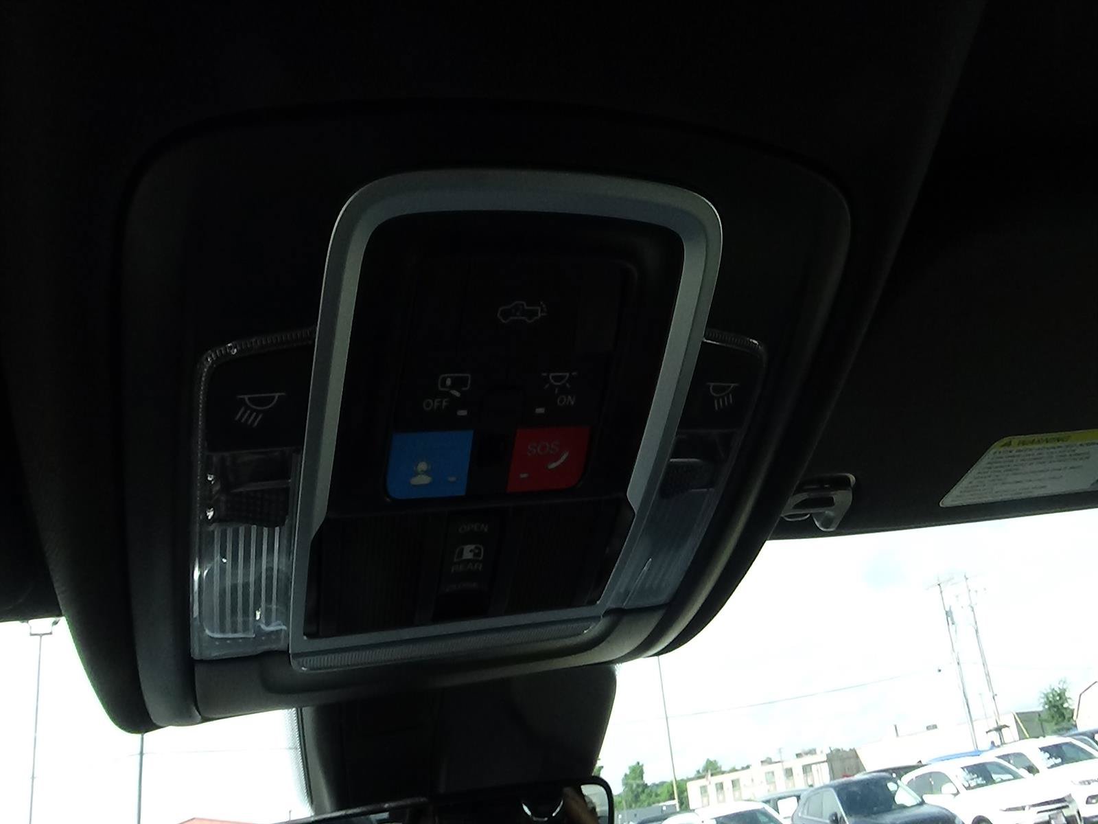 Used 2025 RAM 1500 Big Horn AWD/4WD image 31