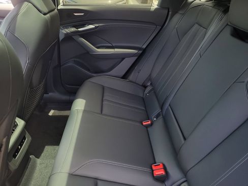 New 2027 Audi Q6 e-tron Premium Plus AWD/4WD image 26