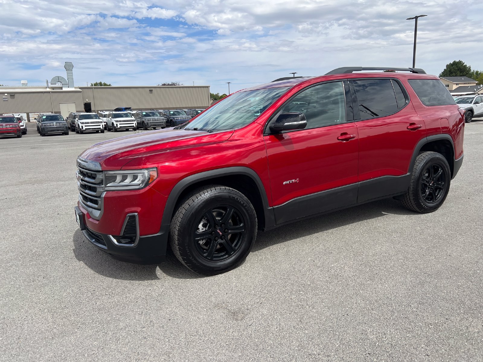 Used 2022 GMC Acadia AT4 w/ Technology Package AWD/4WD image 7
