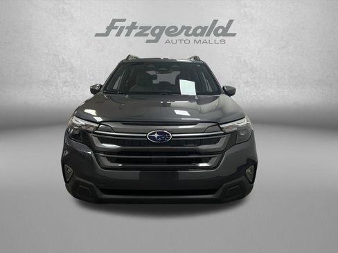 Used 2026 Subaru Forester Premium AWD/4WD image 10