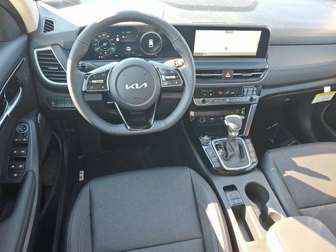 New 2026 Kia Seltos SX image 7
