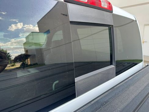 Used 2015 GMC Sierra 3500 Denali AWD/4WD image 18