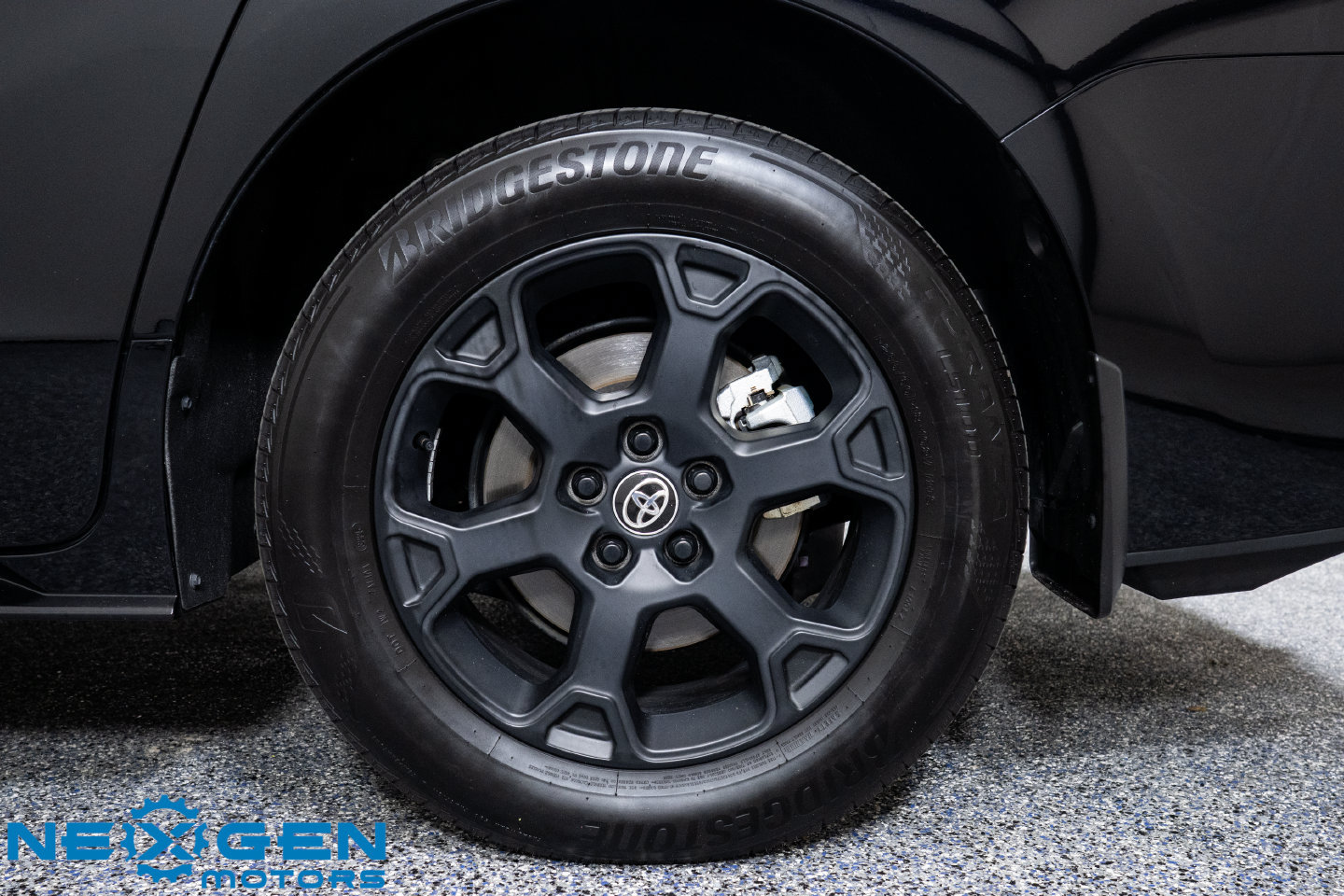 Used 2025 Toyota Sienna XLE Woodland Edition AWD/4WD image 53