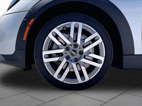 Used 2025 MINI Cooper S FWD image 9