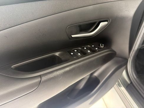 Used 2023 Hyundai Tucson SEL w/ Convenience Package FWD image 15