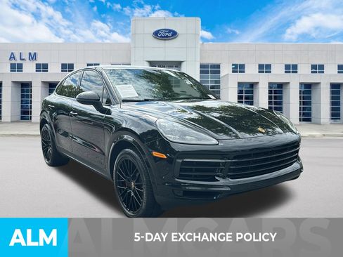 Used 2022 Porsche Cayenne S AWD/4WD image 3