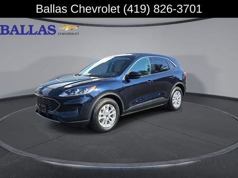 Used 2021 Ford Escape SE image 4