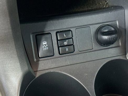 Used 2011 Toyota RAV4 Limited w/ Limited Extra Value Pkg image 20