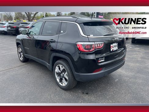 Used 2020 Jeep Compass Limited AWD/4WD image 9