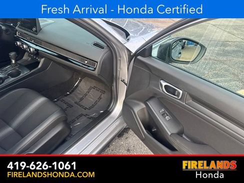 Certified 2025 Honda Civic Sport image 32
