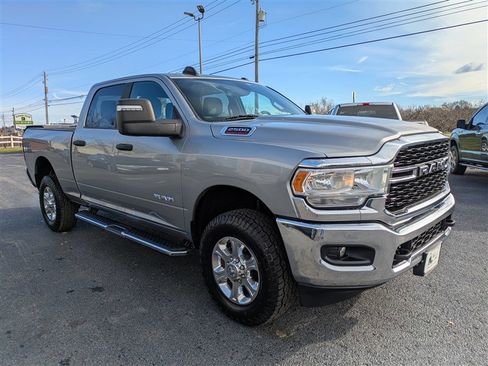 Used 2023 RAM 2500 Big Horn w/ Level 1 Equipment Group image 9